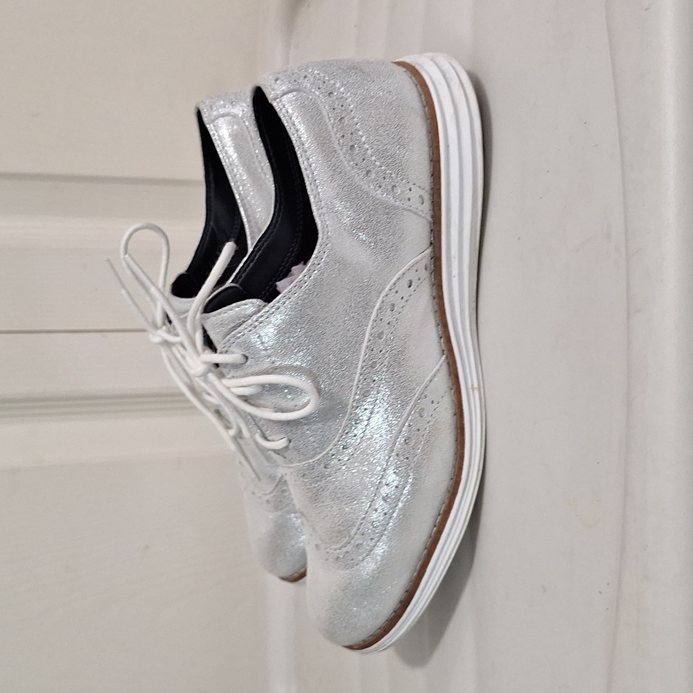Cole Haan original zero grand lace-up sneakers soft wingtips- 5-metallic silver - Picture 3 of 10